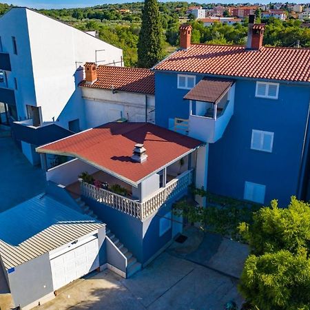 Apartman Ana Штиньян Экстерьер фото